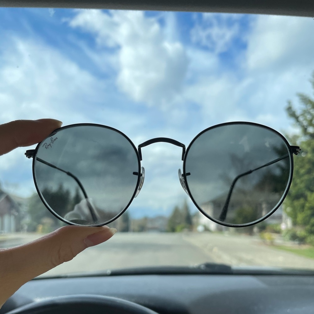 ray bans round frames